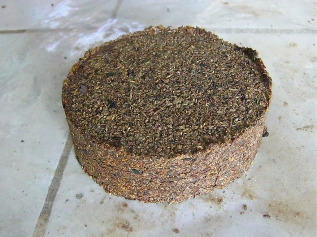 ইউরিয়া মোলাসেস ব্লক 